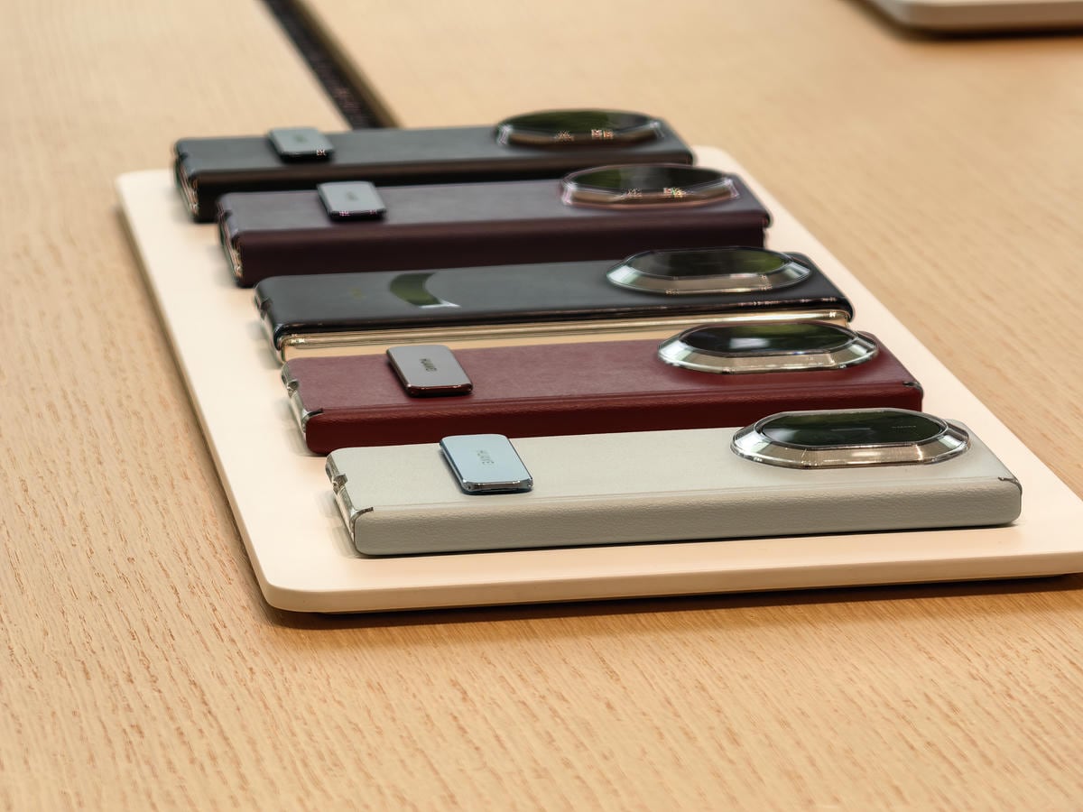 Huawei flagship prodavnica 3.jpg