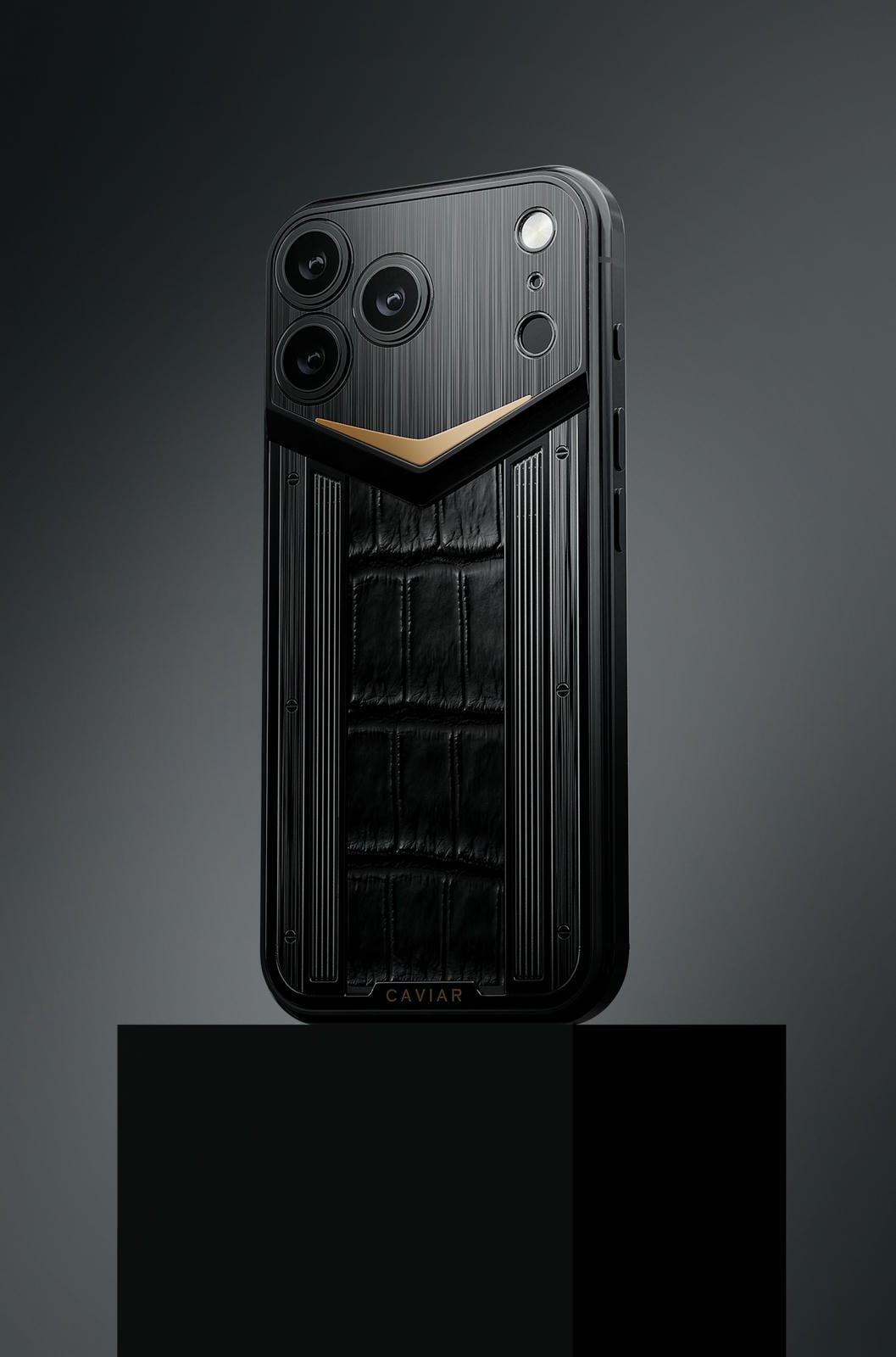 Caviar Black Edition iPhone slika 1.jpg