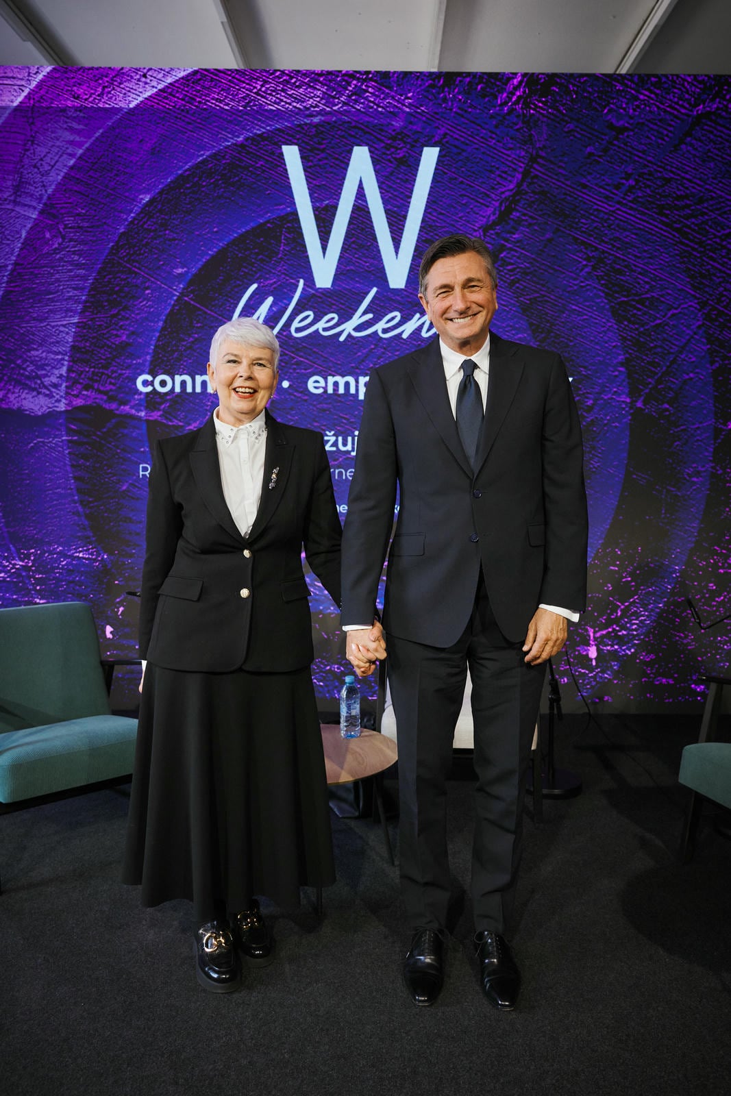 Kosor Pahor_držanje za ruke.jpg