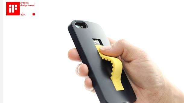 iPhone maska koja puni telefon