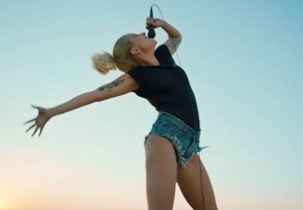 Lady Gaga Joanne Amazon Echo