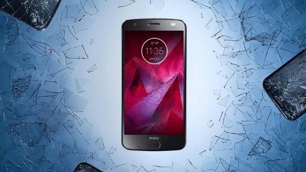 Motorola Moto Z2 Force test, Neuništiv telefon test, Uništili smo neuništiv telefon 