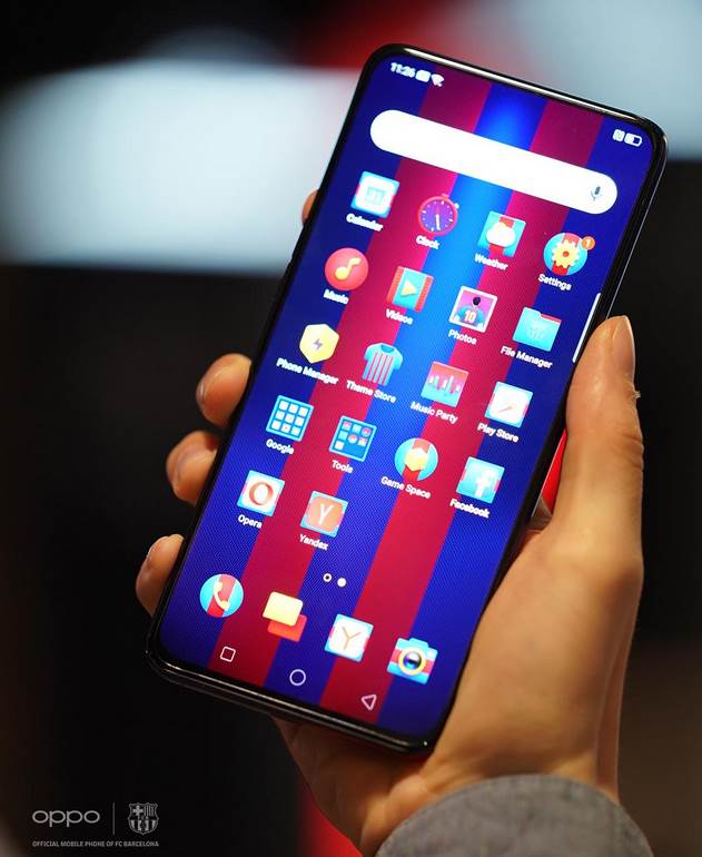 Oppo telefon Barcelona posebno izdanje Reno 10x Zoom