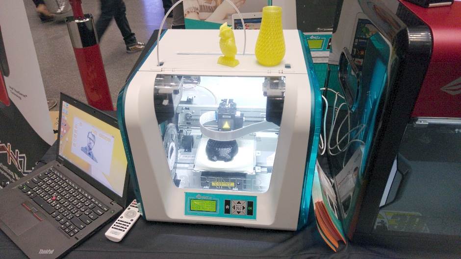 3D štampanje kuća i nameštaja u Kataru sa WOLF kompanijom