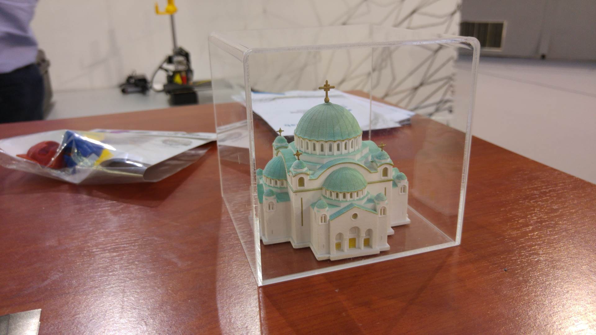 3D štampanje kuća i nameštaja u Kataru sa WOLF kompanijom