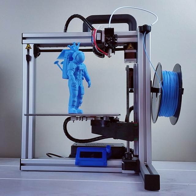 3D štampanje kuća i nameštaja u Kataru sa WOLF kompanijom