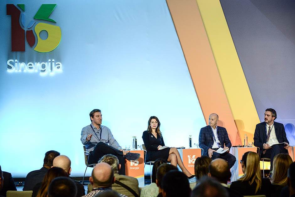 Sinergija 16 Digitalna transformacija poslovanja u Srbiji