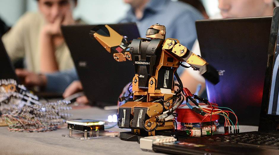 Sinergija 16 Digitalna transformacija poslovanja u Srbiji