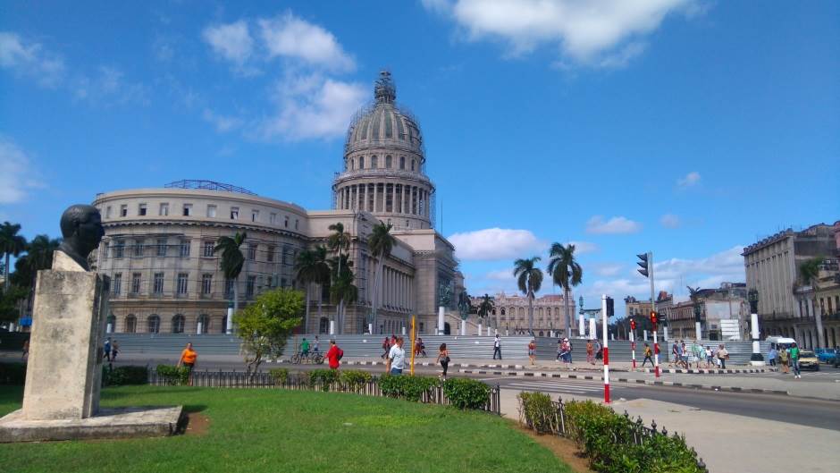 Kuba blokada Twitter naloga politicara i medija