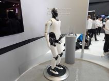 Xiaomi CyberOne 1.jpg