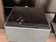 LG SIGNATURE OLED M 9.jpg