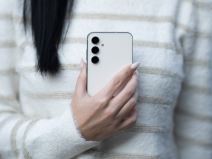 Samsung Galaxy S23 FE _ Foto Uroš Arsić (6).jpg