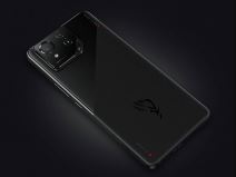 ASUS ROG Phone 8 serija 6.jpg