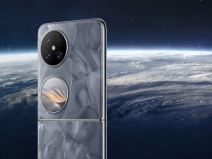 Huawei Pocket 2 _ telefon na preklop _ Foto Huawei