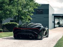 Bugatti La Voiture Noire 8.jpg