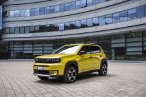 FIAT Grande Panda _ električni automobil _ spoljašnjost _ vožnja _ Foto Stellantis FIAT (3).jpg