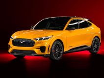 3 2023 Mustang Mach-E GT Performance Edition Nite Pony Package _ Foto Ford.jpg