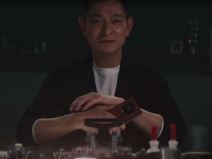 Huawei Mate XT _ Foto YouTube Sparrows News (2).jpg