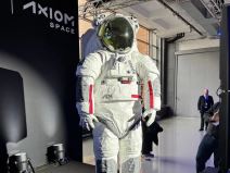 AxEMU svemirsko odelo _ Foto Axiom Space Prada.jpg