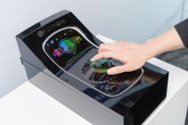 LG rastegljivi ekran _ Foto LG Display (5).jpg