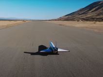 Mk-II Aurora _ avion na raketni pogon _ prvi let _ Foto YouTube Dawn Aerospace (2).jpg