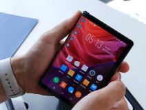 The Folding Phone of the Future! Royole FlexPai 3-27 screenshot.jpg