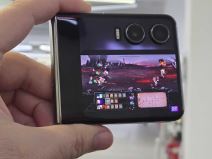 TECNO Phantom V Flip2 31.jpg