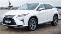 5. Lexus RX _ Foto Wikimedia Kārlis Dambrāns.jpg