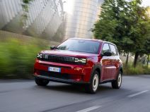 Fiat Grande Panda RED _ Stellantis.jpg