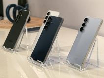 Samsung Galaxy S25 FE slika 3.jpg