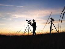 Astronom posmatra kišu meteora