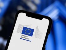 X ugasio nalog Evropske komisije