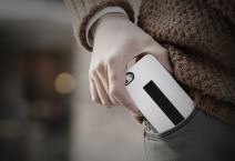 iPhone maska koja puni telefon