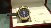 LG Watch Urbane Luxe pametni sat presvucen zlatom