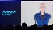 Honor 10 cena u Srbiji, prodaja, kupovina, Robot Sofija humanoid AI