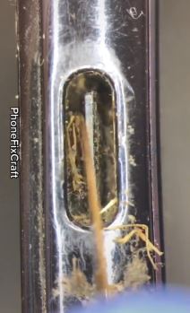 cišcenje telefona kako se pravilno cisti mobilni potapanje telefona u vodu koronavirus smartfon