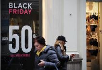 šta je crni petak kupovina onlajn popusti sajber ponedeljak akcije kako kupiti na internetu bezbedno