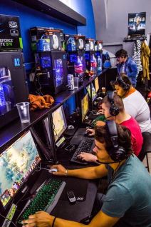 lvlUP Dota 2 tim se menja