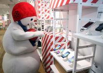 I Sneško je posetio mts poslovnicu