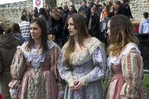 "Sve za vašu ruku, gospo moja" (VIDEO)