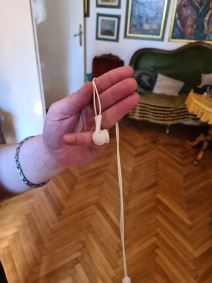 zapetljane slušalice zamršene mobilni telefoni kako spakovati slušalice da se ne zamrse kablovi