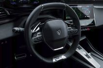 peugeot 308 hibridni motor  plug-in-hibrid električni automobil foto video