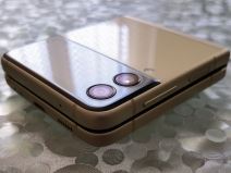 Samsung Galaxy Z Flip3 5G Slike Uživo (2)