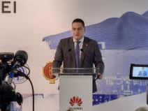 Huawei donacija fakultetima u Srbiji i policiji (1)