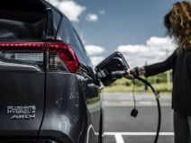 Toyota električni hibridni automobili 7