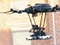 Dron za solarne ploče