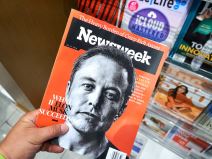 Ilon Mask na naslovnoj strani novina