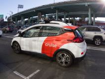 Autonomna Cruise vozila na ulici