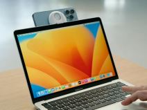 Continuity Camera iPhone pretvara u MacBook kameru