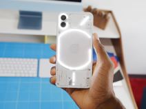 The Nothing Phone LOOKS Different 2-11 screenshot.png